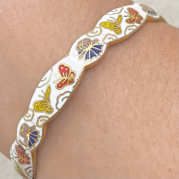 Vintage Chinese Cloisonné White Blue Enamel Butterfly Bangle Bracelet 33g. - Picture 6 of 11